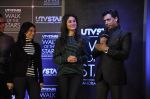 Kareena Kapoor, Madhur Bhandarkar unveil UTVstars Walk of the Stars in Taj Land_s End, Mumbai on 28th March 2012 (57).JPG